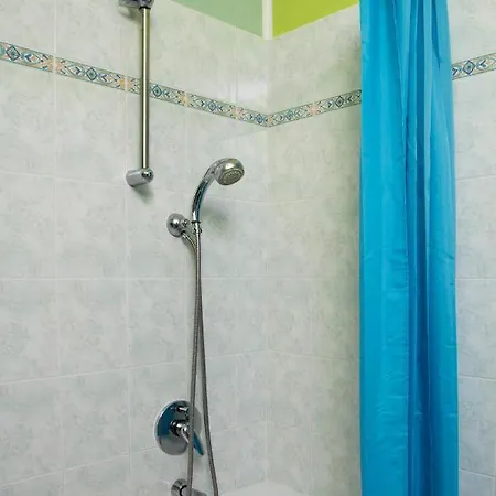 Apartamento Scorcio Sull'isola Madre - Apt. With Terrace Baveno