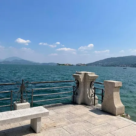 Scorcio Sull'isola Madre - Apt. With Terrace Apartamento *